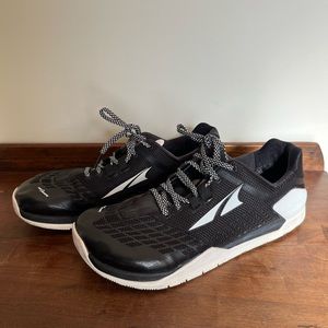 Altra Men’s HIIT XT2 Cross Training Running Shoes Foot Shape AFM1976P-02 US 11